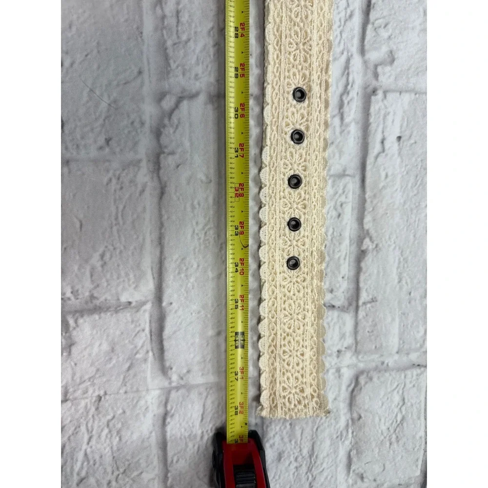 Lace Canvas Belt Womens Size 3 Cream Excellent Pearl Buckle Boho Cottage